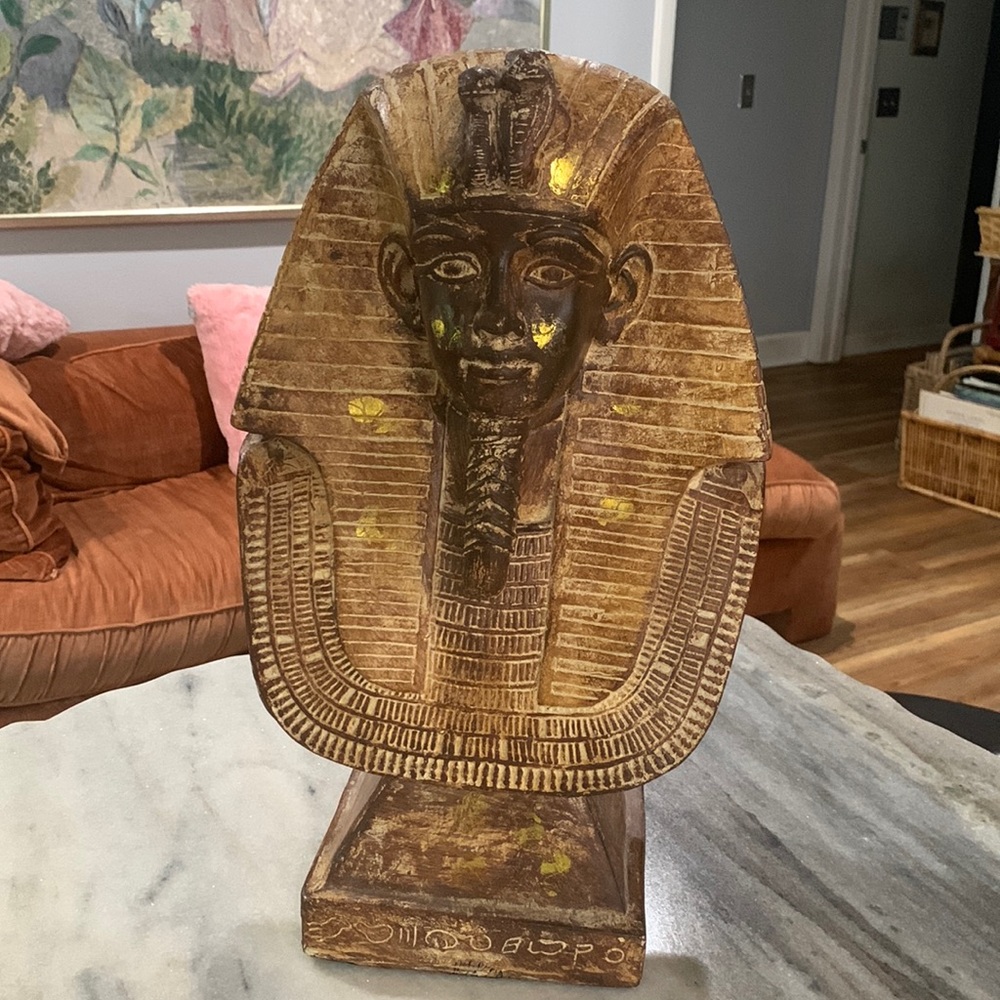 Lovely Egyptian Statue